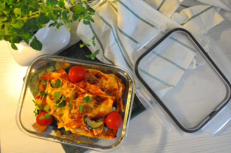 Vegetarisk Lasagne direkt ner i matlådan - Lindas Matstuga