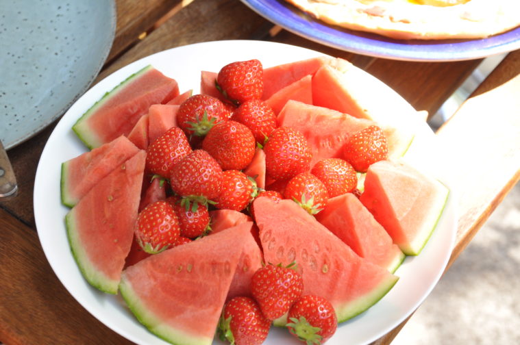 Melon och jordgubbar